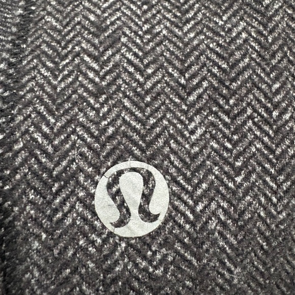 Lululemon Base Runner Pant Heathered Herringbone Heathered Black Black - Picture 9 of 13